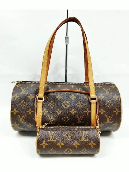 Authentic Louis Vuitton Papillon 30 Monogram Bag w/ Mini Pouch - Picture 2 of 16